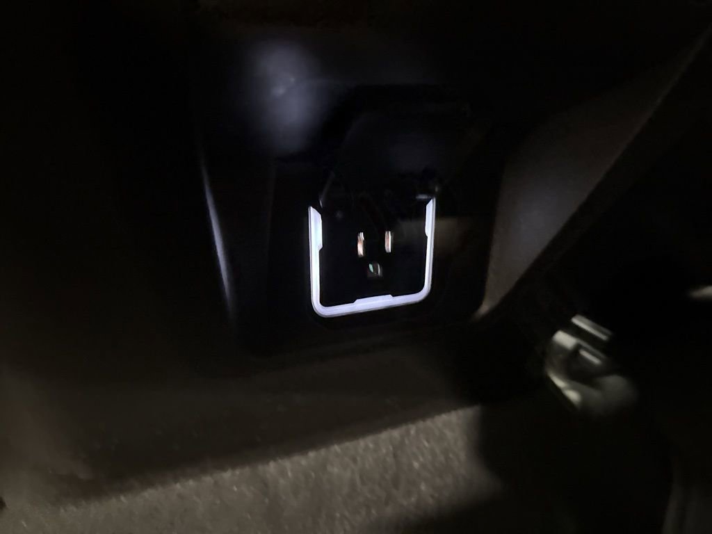 Used 2021 Chevrolet Tahoe RST image 43