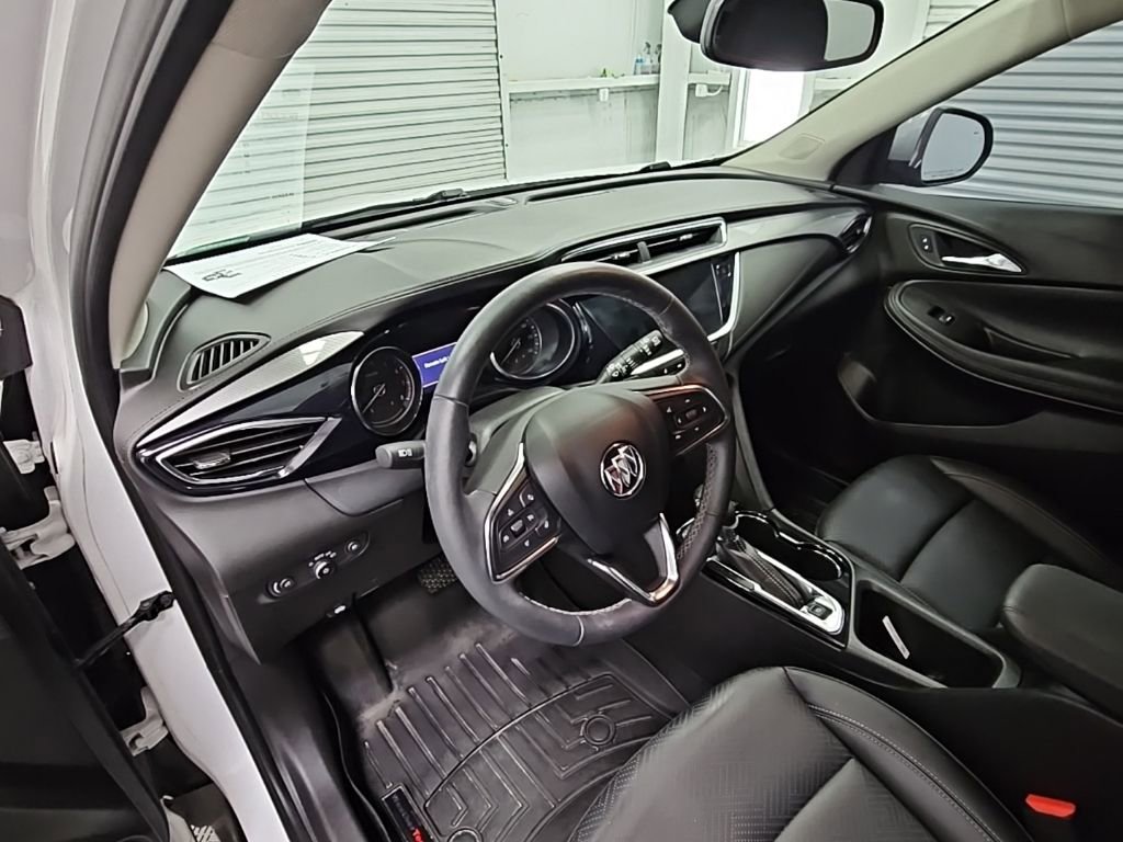 Used 2022 Buick Encore GX Essence w/ Experience Buick Package image 12