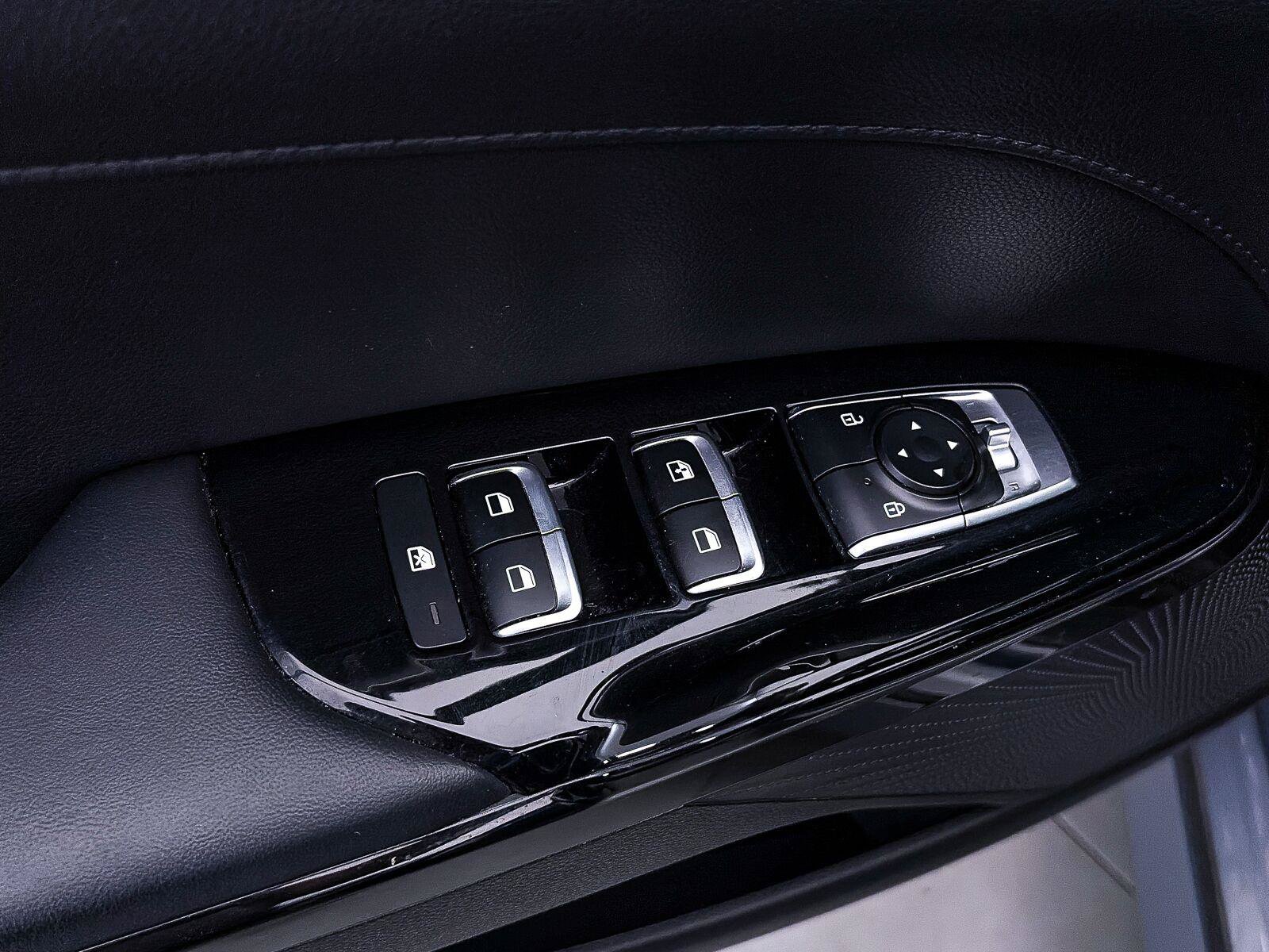 Used 2024 Kia K5 EX FWD image 17