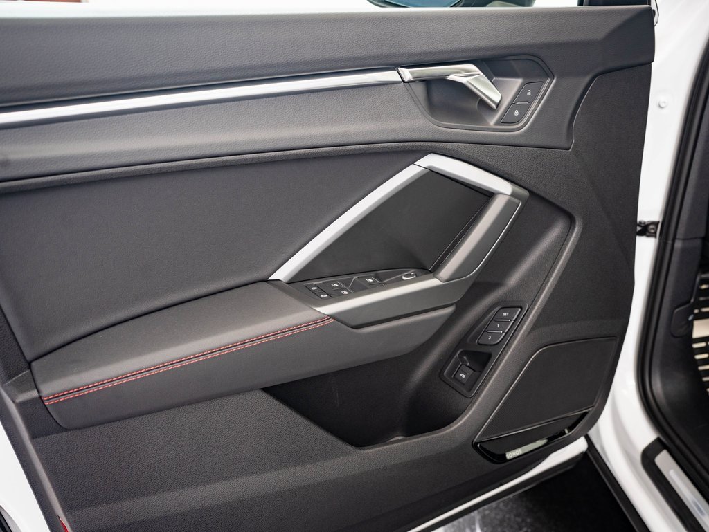 New 2025 Audi Q3 2.0T Premium Plus image 25