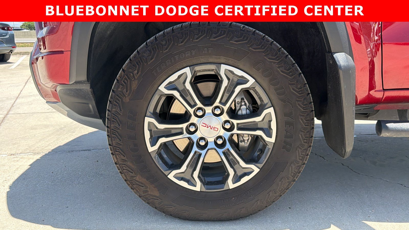 Used 2024 GMC Canyon AT4 w/ Technology Package AWD/4WD image 30