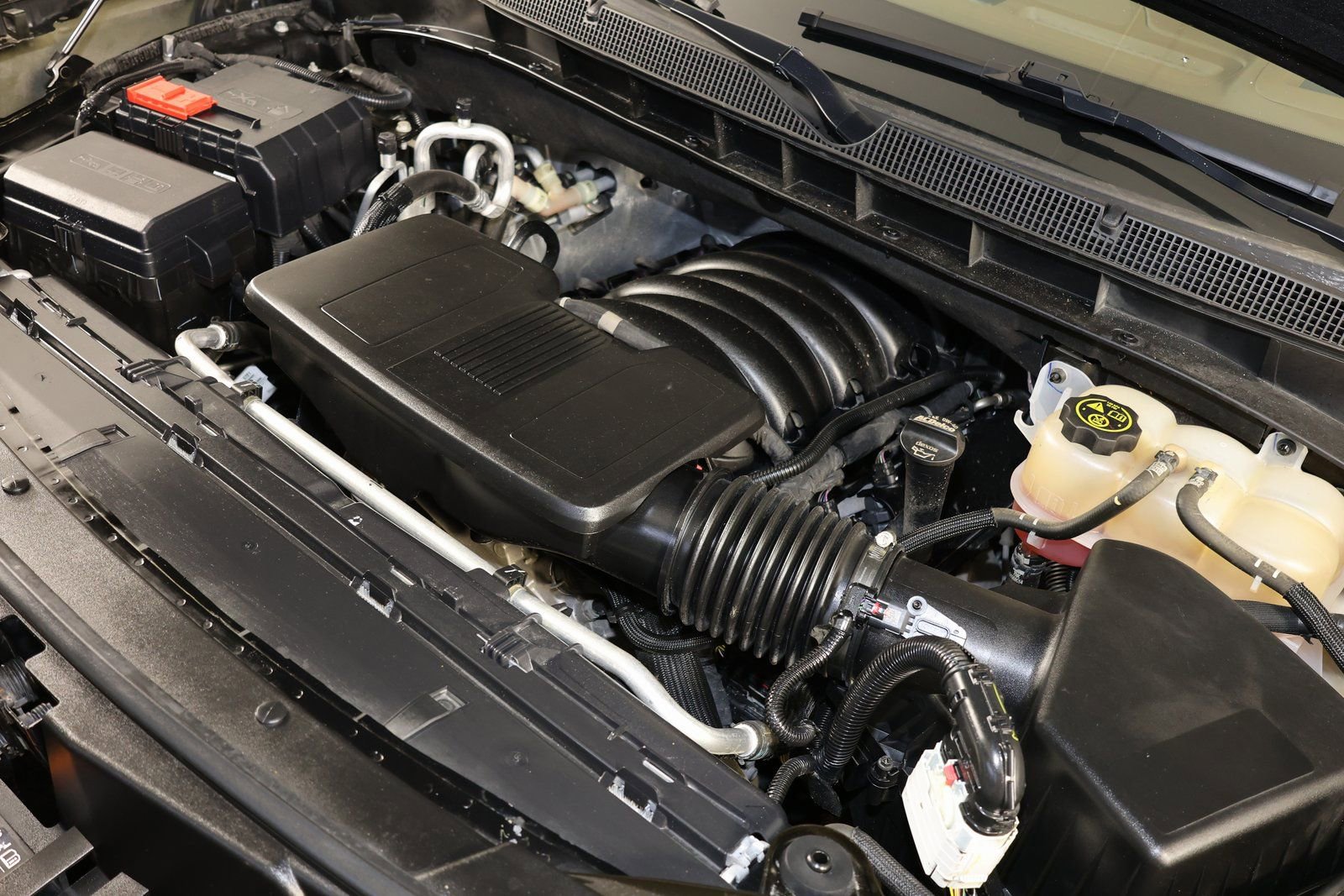 Used 2024 Chevrolet Tahoe High Country image 38