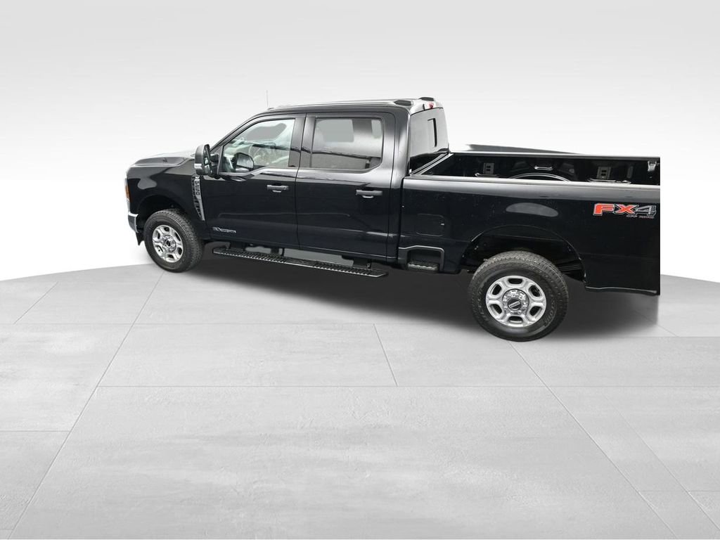 New 2025 Ford F250 XLT w/ 360-Degree Camera Package image 44