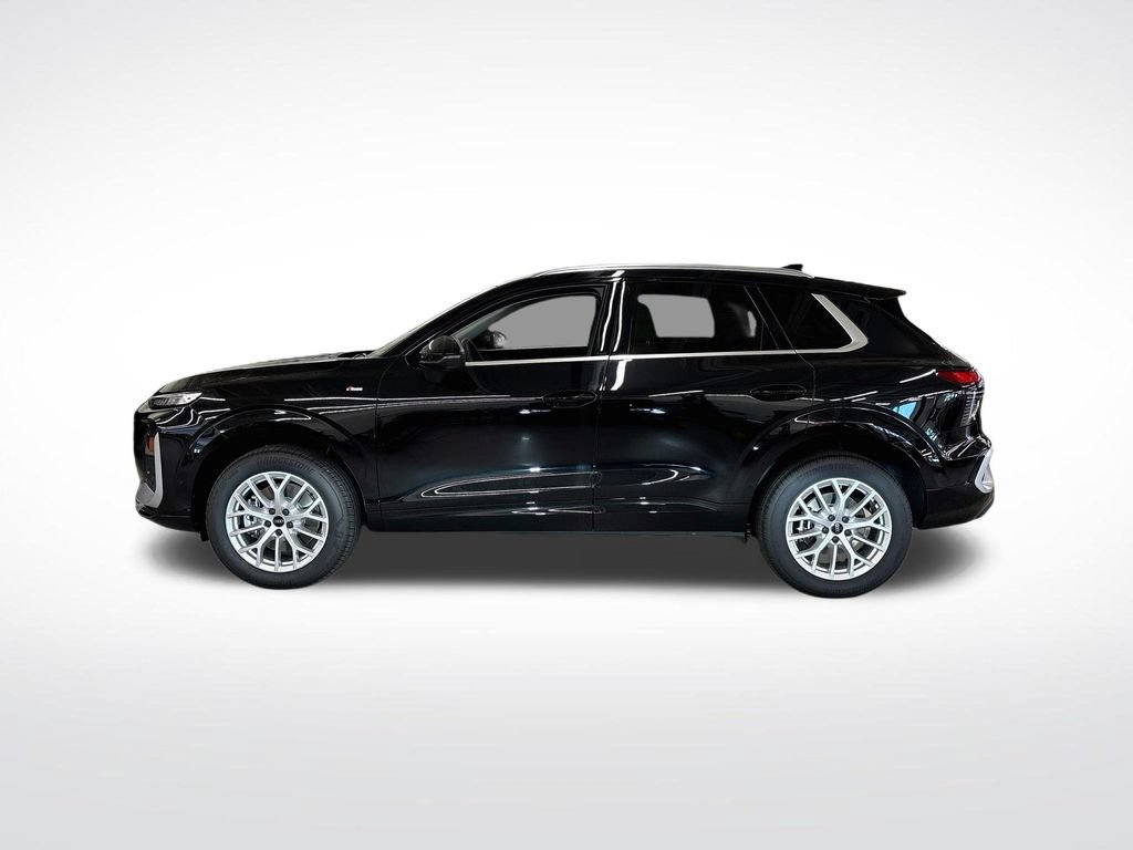 New 2026 Audi Q3 quattro 2.0T AWD/4WD image 2