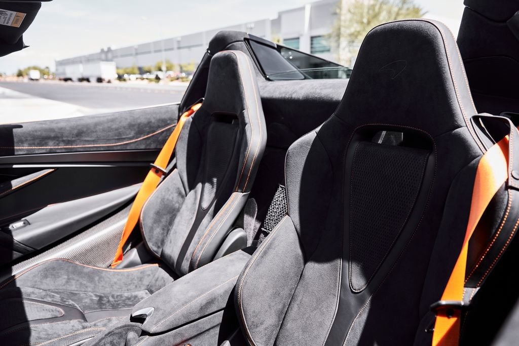 Used 2025 McLaren 750S Spider RWD image 45