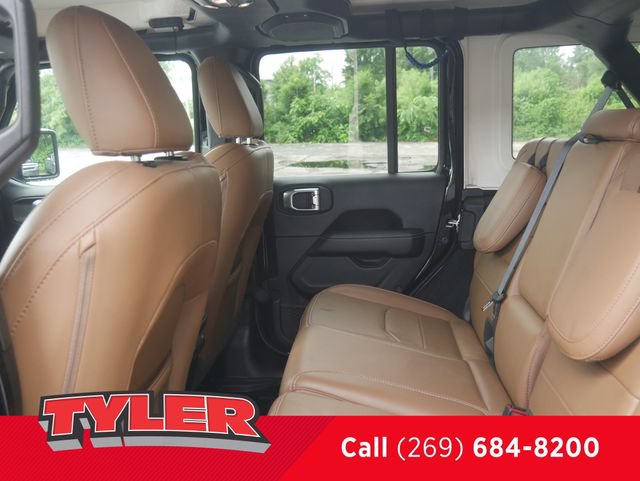Used 2023 Jeep Wrangler Unlimited Sahara w/ Cold Weather Group AWD/4WD image 36