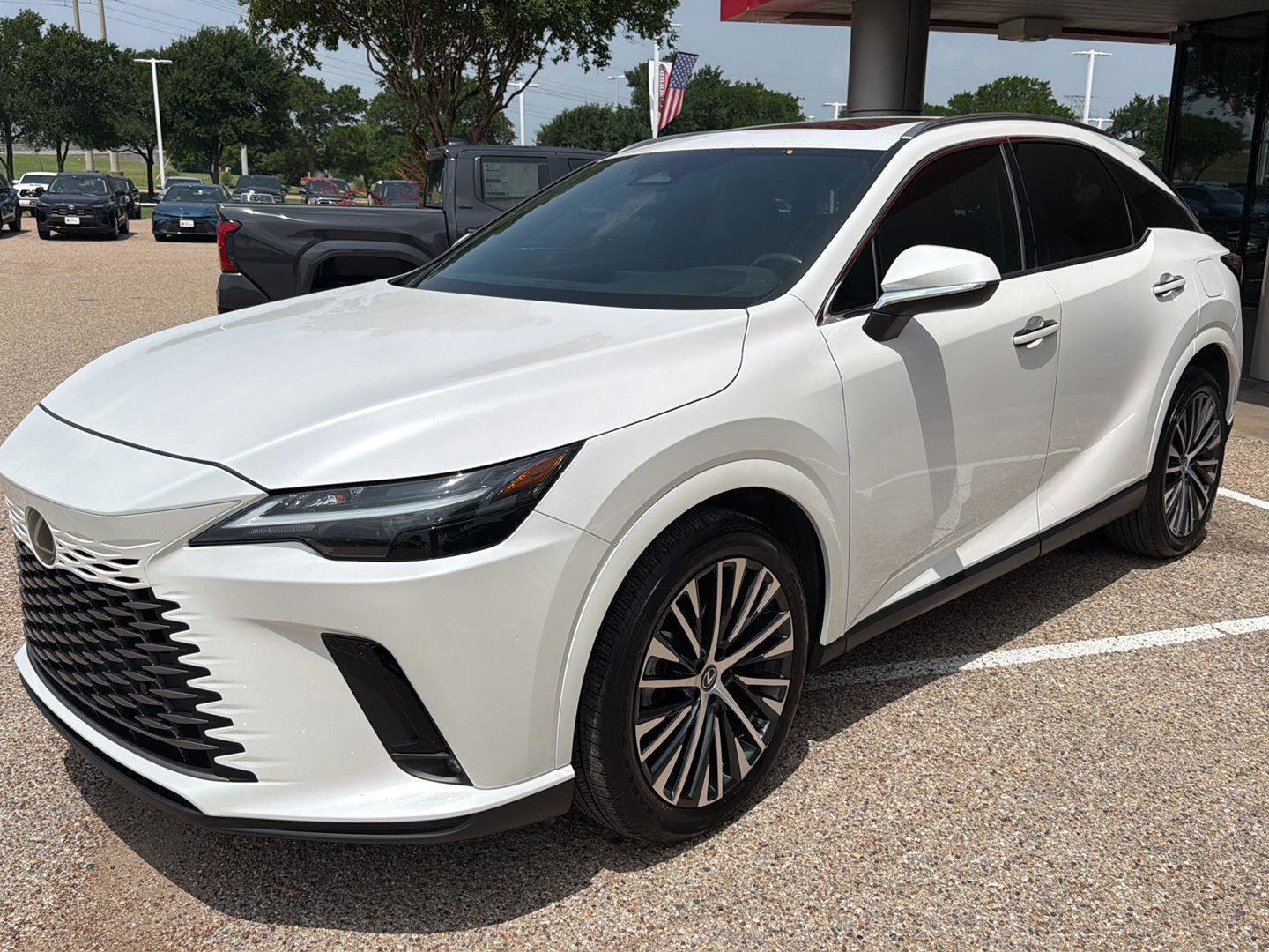Used 2023 Lexus RX 350 Premium Plus w/ Accessory Package (Z1) FWD image 7