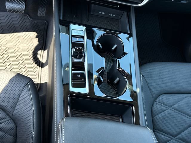 Certified 2025 Volkswagen Atlas SE image 22