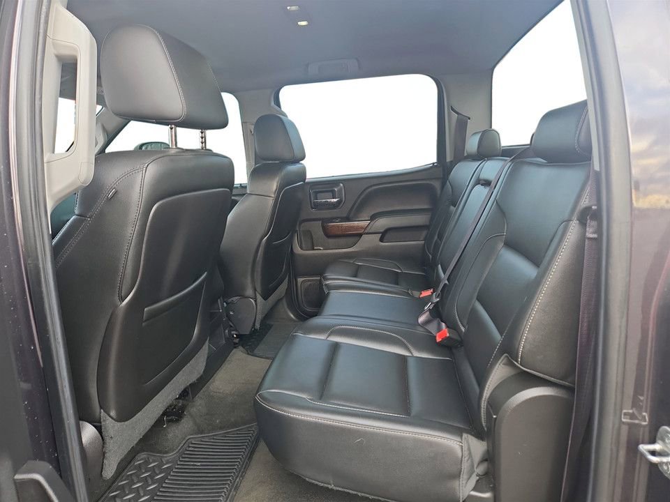 Used 2015 GMC Sierra 2500 SLT w/ Duramax Plus Package image 27