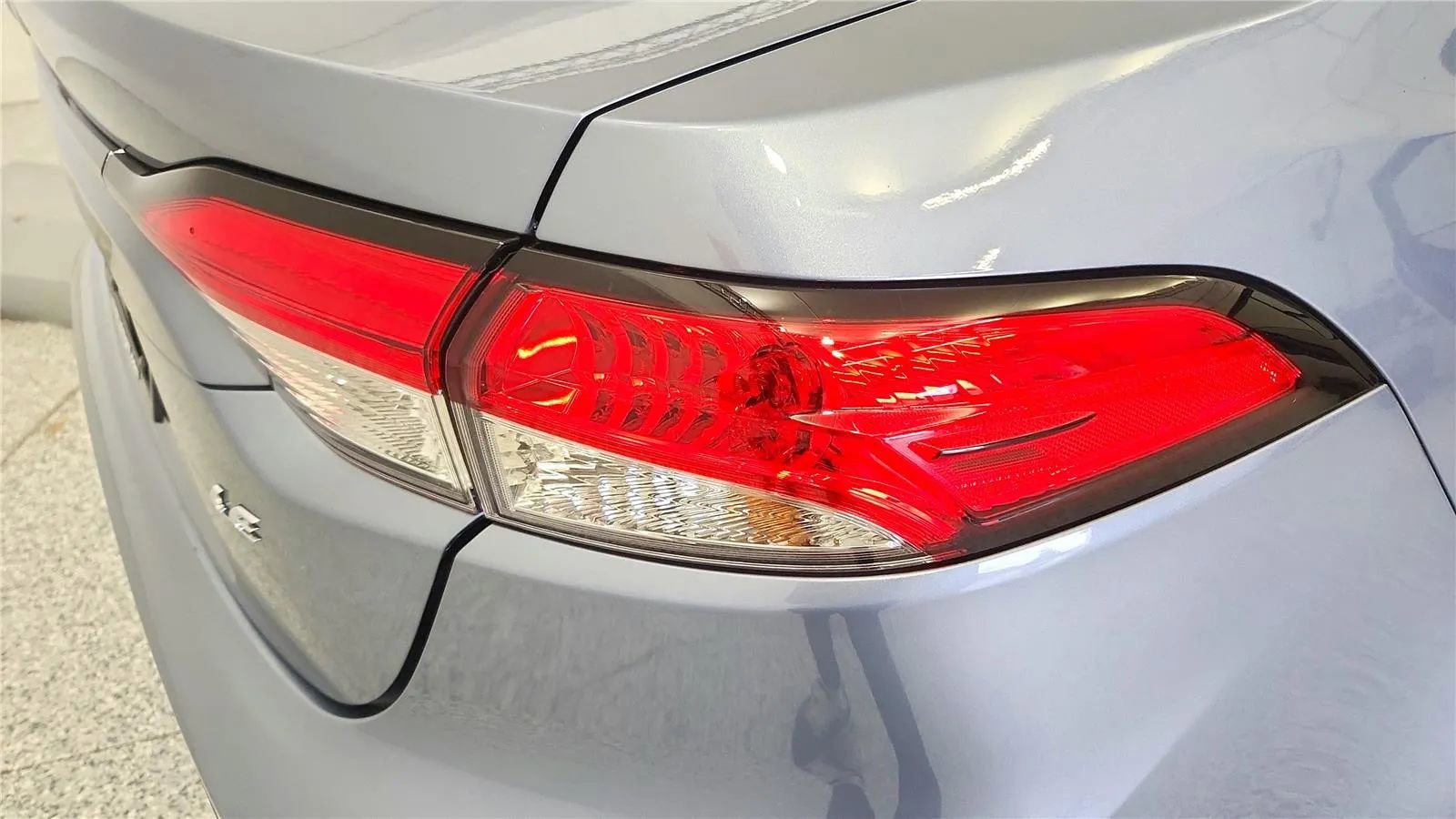 Used 2025 Toyota Corolla LE image 15