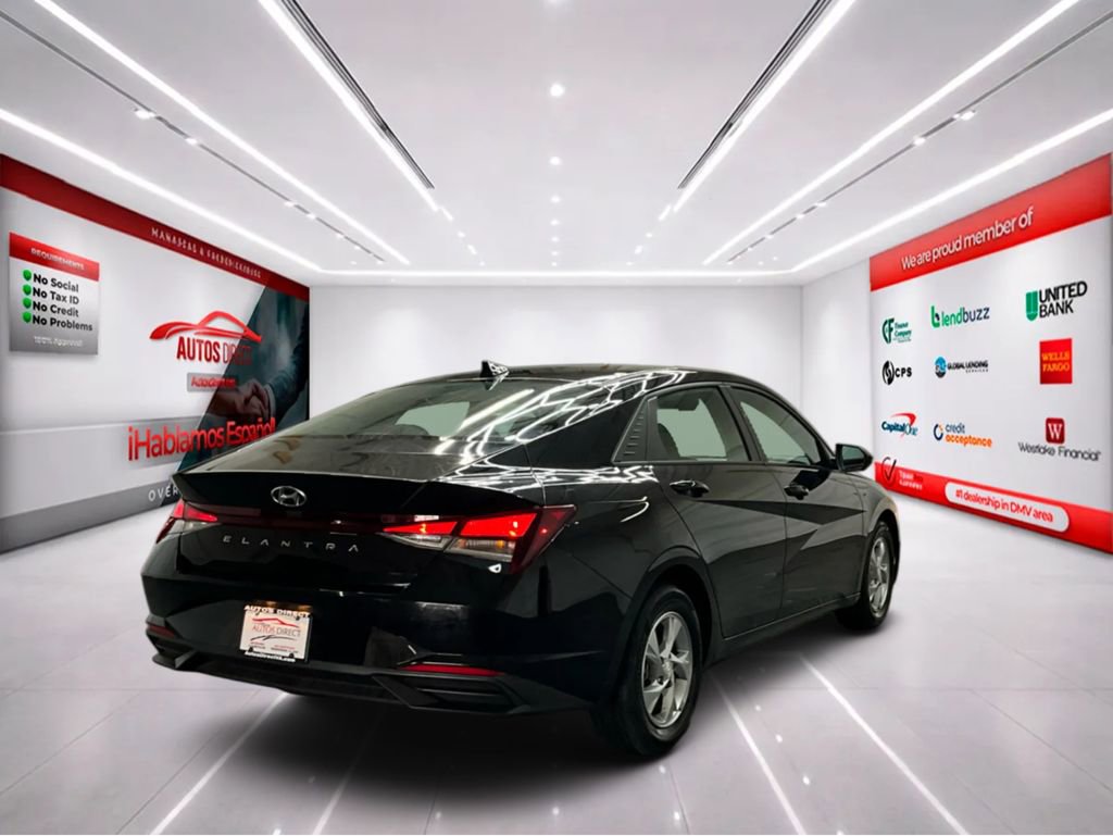 Used 2021 Hyundai Elantra SE w/ Cargo Package image 7