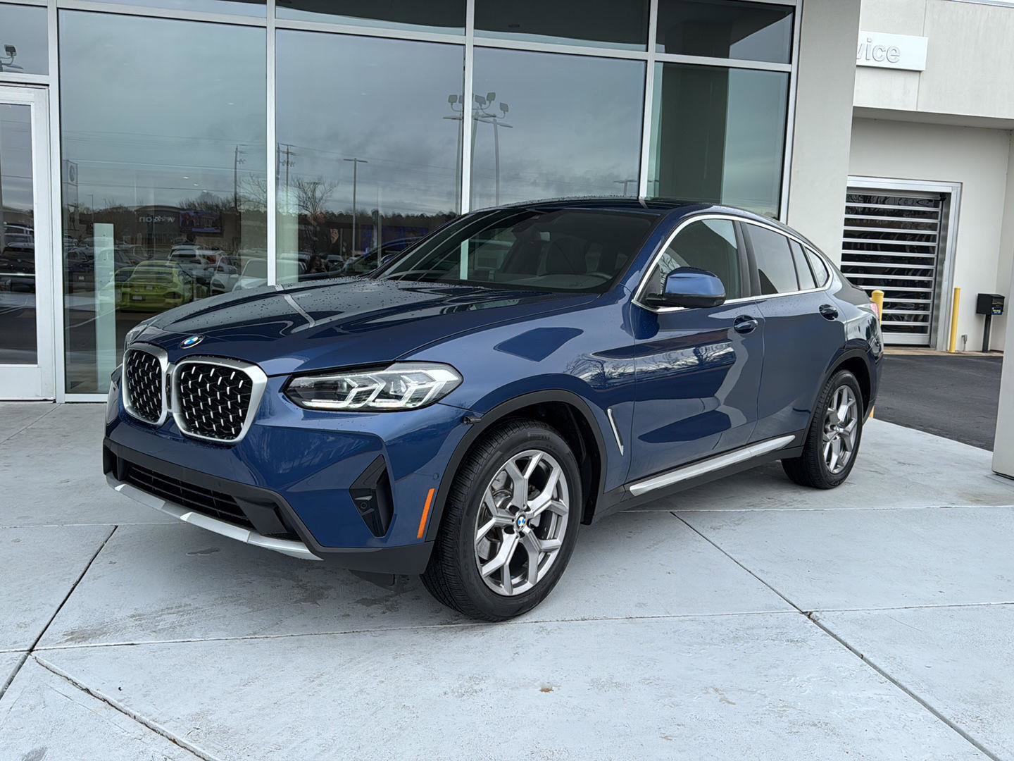 Certified 2023 BMW X4 xDrive30i w/ Premium Package