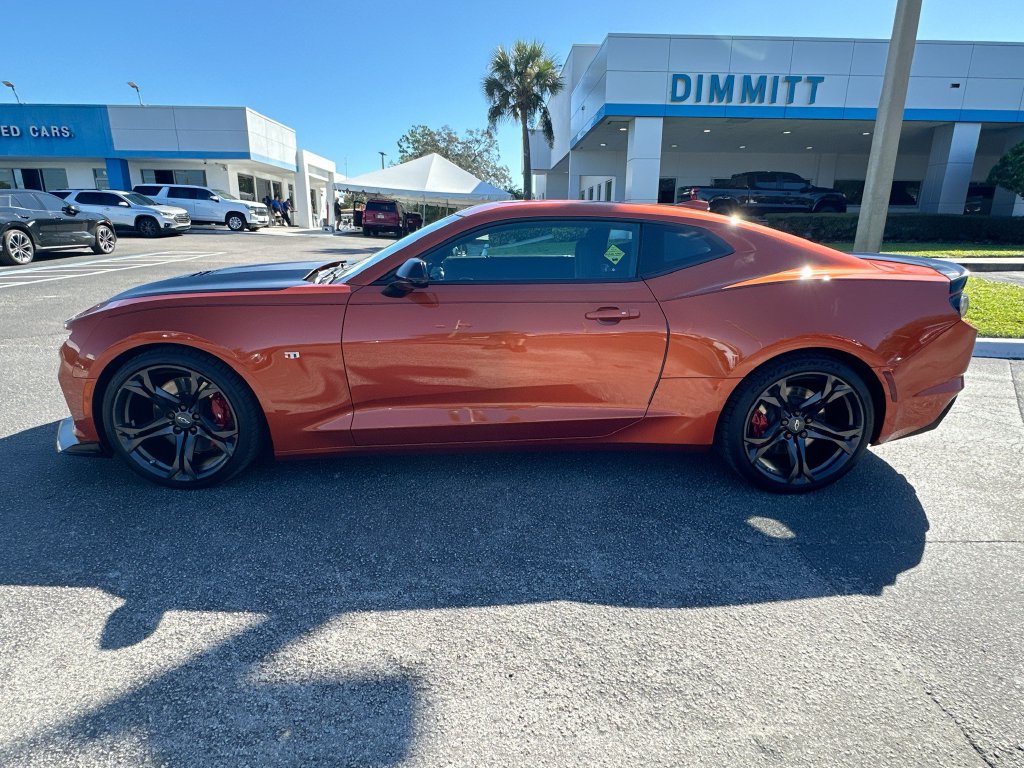 Certified 2022 Chevrolet Camaro SS RWD image 8