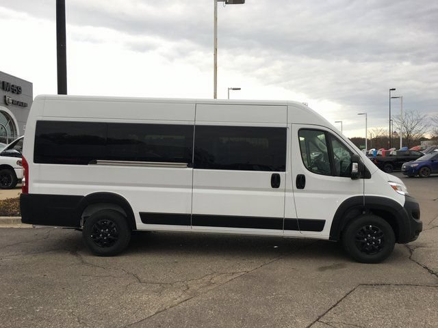 New 2024 RAM ProMaster 3500 w/ Leather Interior Group FWD image 2