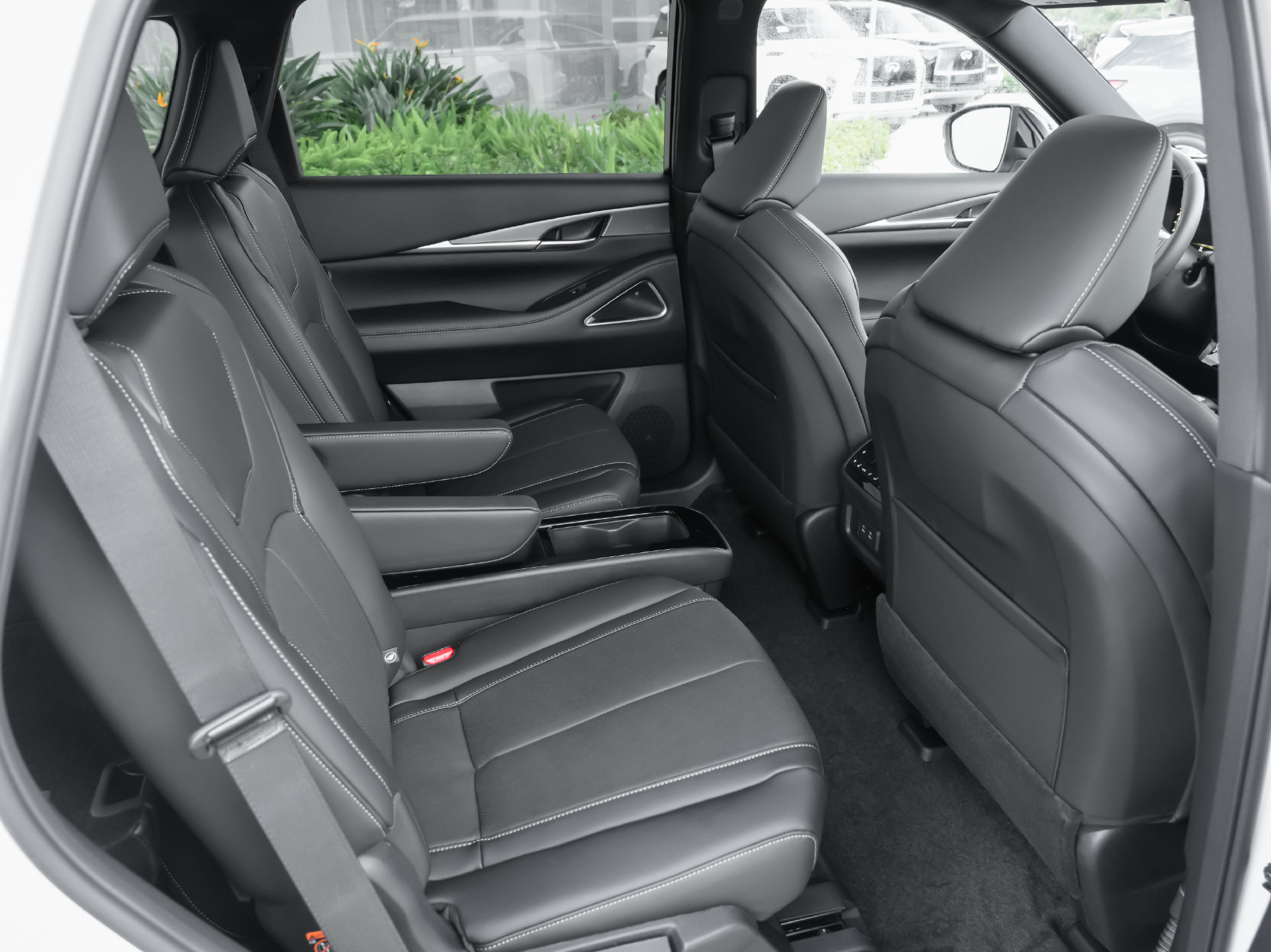 New 2027 INFINITI QX60 Sport AWD/4WD image 29