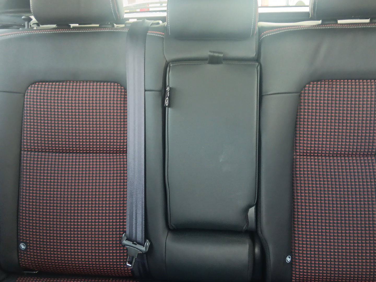 Used 2025 Nissan Kicks SR FWD image 16