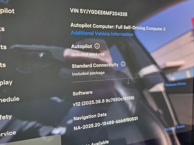 Used 2021 Tesla Model Y Long Range image 23