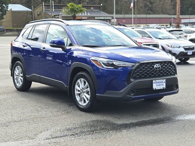 Used 2024 Toyota Corolla Cross LE w/ Moonroof Package 360° Tour