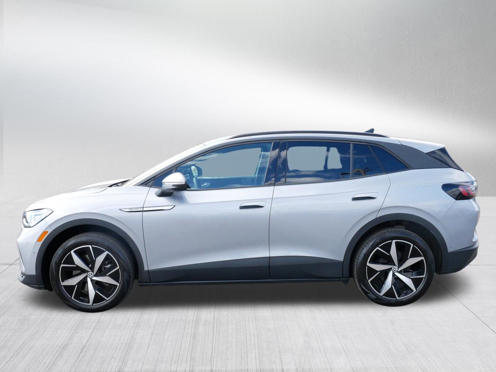 Used 2023 Volkswagen ID.4 Pro S image 4