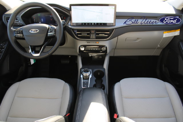 New 2025 Ford Escape SE FWD image 11