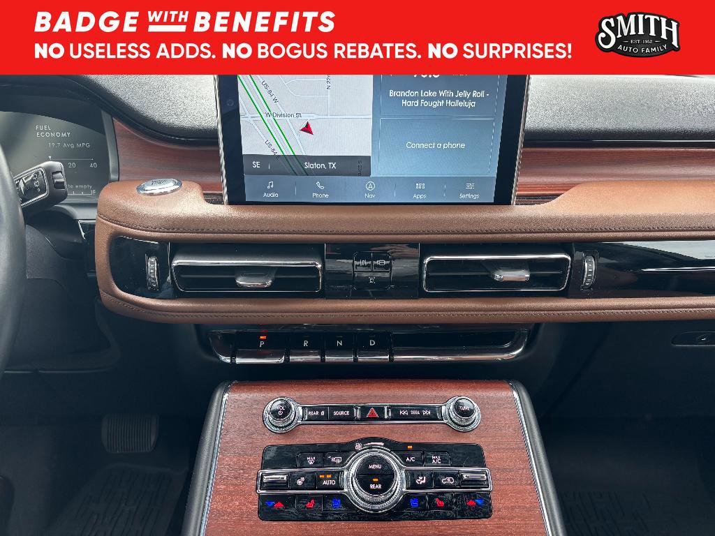 Used 2023 Lincoln Aviator Reserve w/ Equipment Group 201A RWD image 19