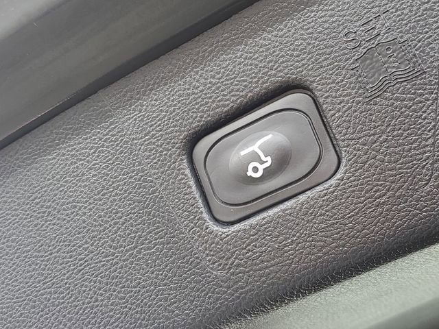 Certified 2024 Ford Edge SEL w/ Convenience Package image 36