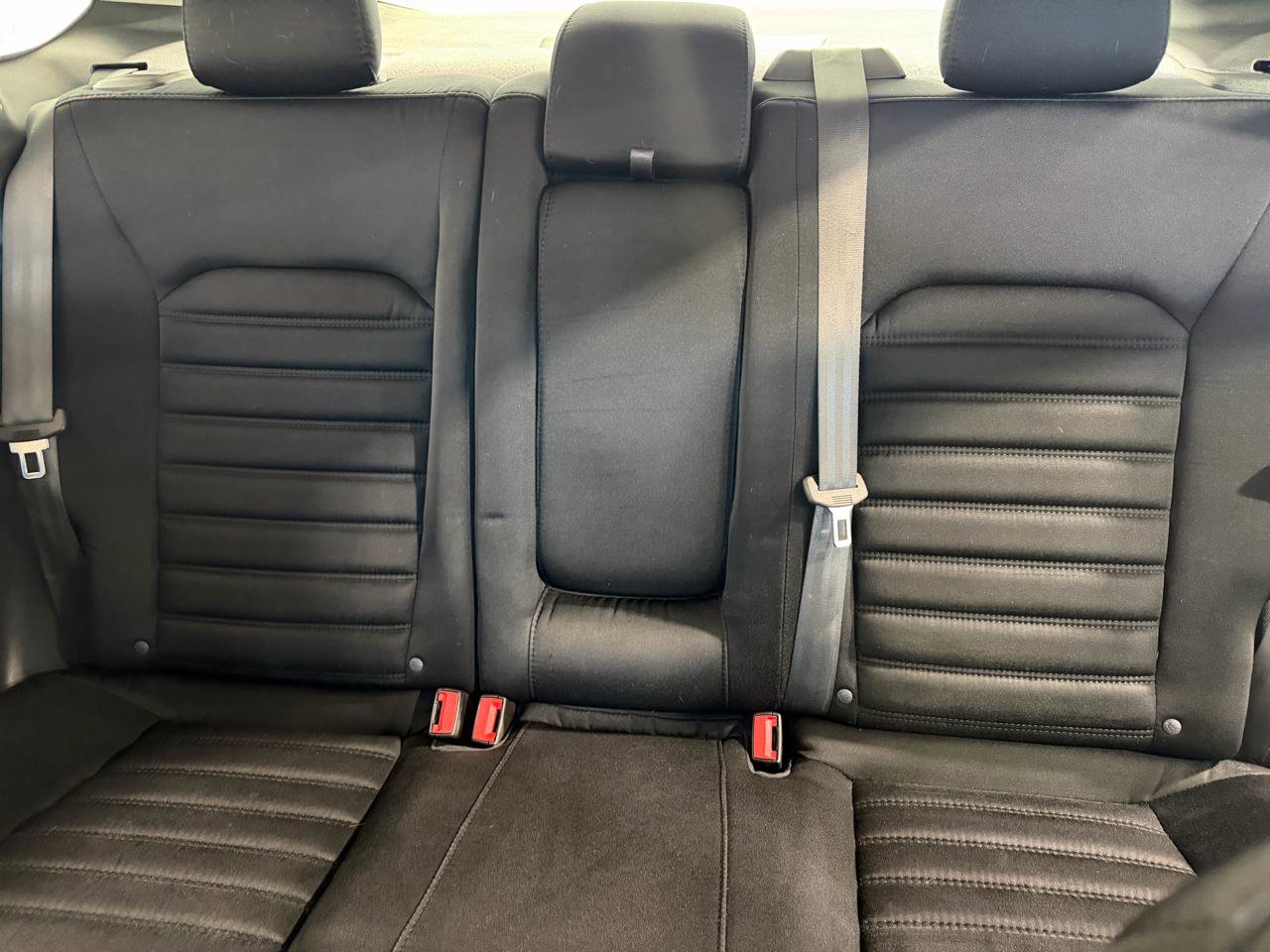 Used 2015 Ford Fusion SE FWD image 26