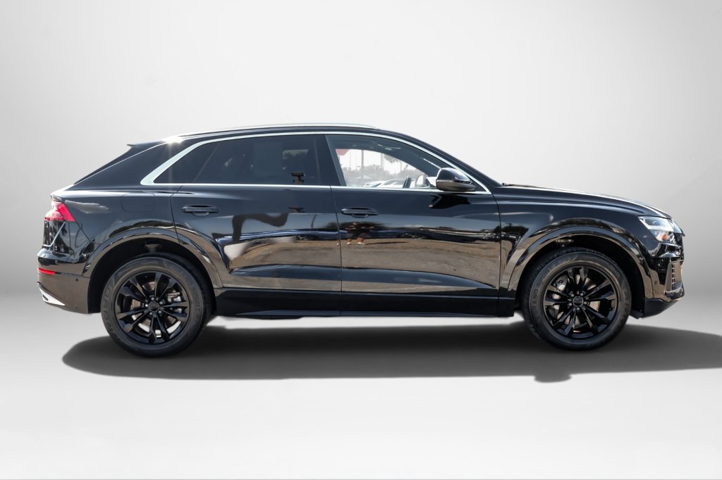 Used 2022 Audi Q8 Premium Plus AWD/4WD image 5
