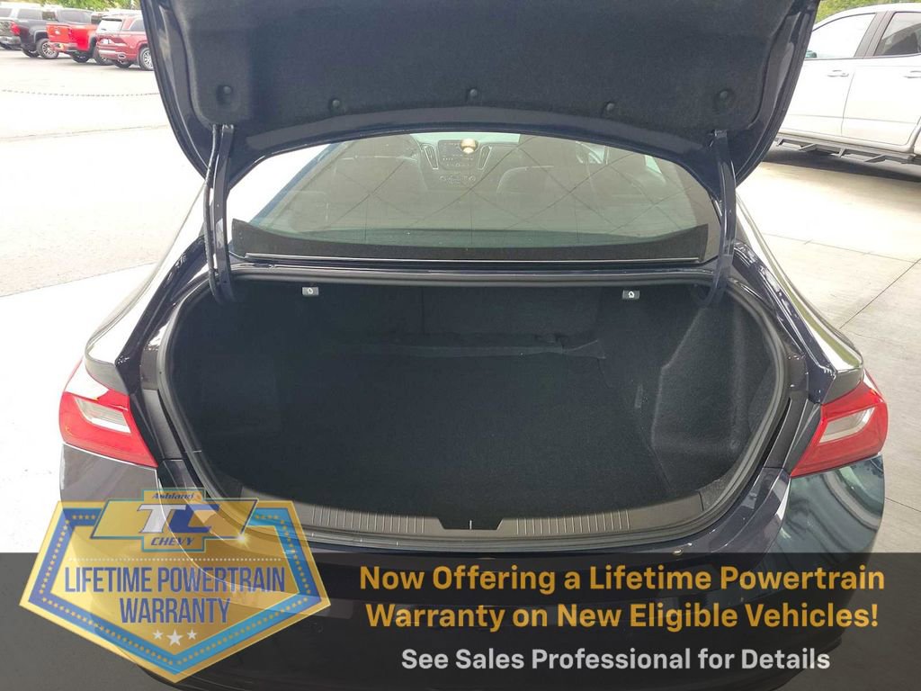 New 2025 Chevrolet Malibu LS image 24