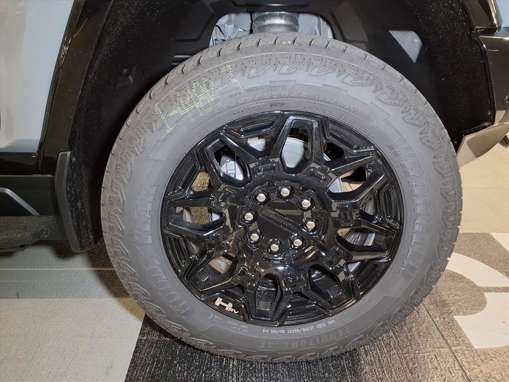 Used 2026 GMC Hummer EV SUV image 4