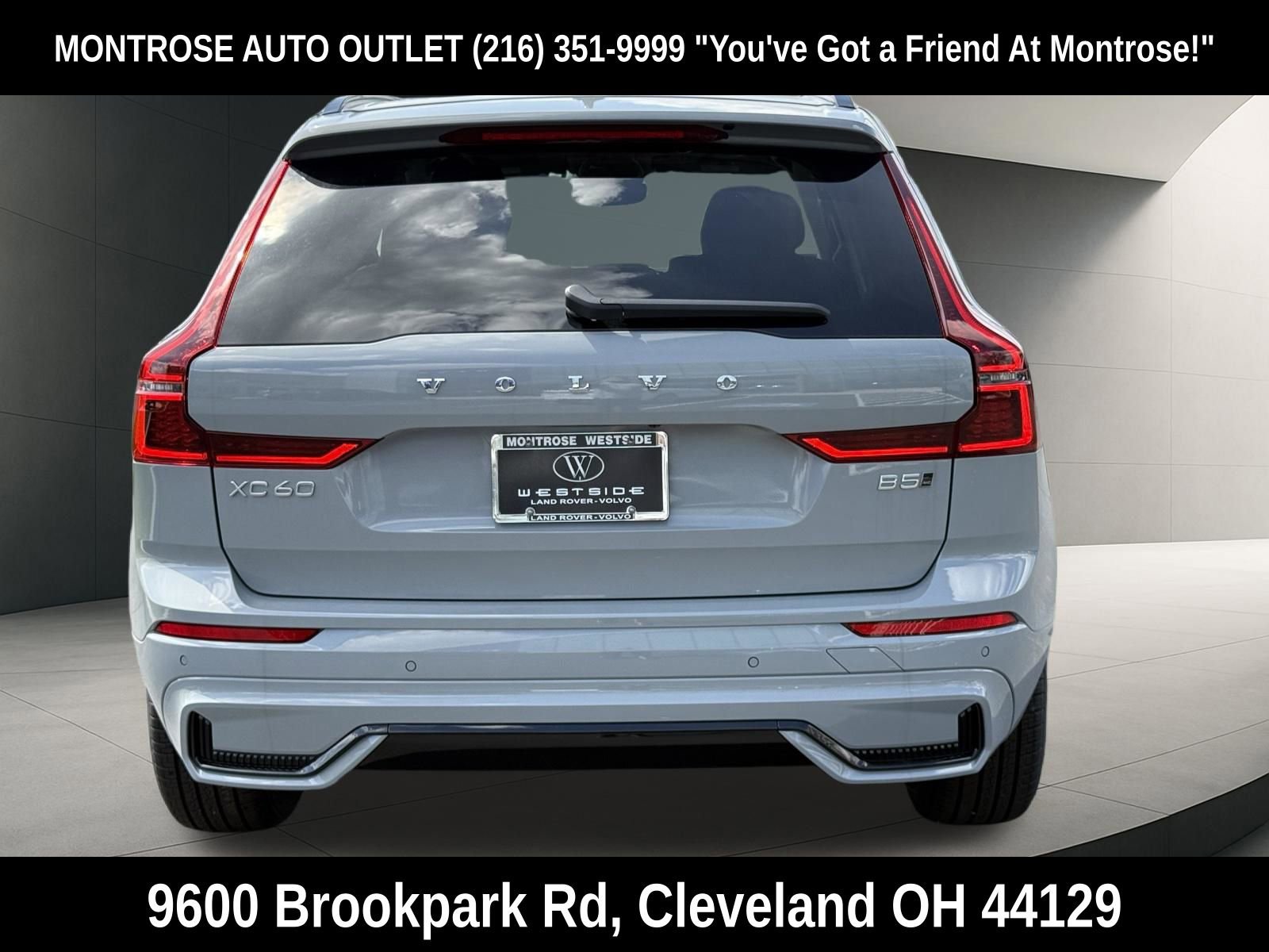 New 2026 Volvo XC60 B5 Core w/ Climate Package AWD/4WD image 4