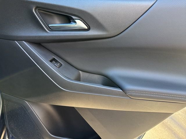 Used 2026 Chevrolet Equinox LT image 25