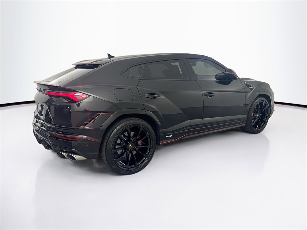 Used 2024 Lamborghini Urus S image 5