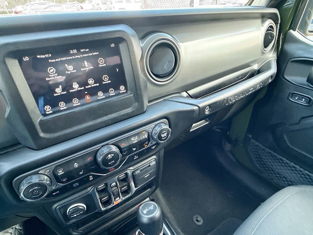 Used 2023 Jeep Wrangler Unlimited w/ Cold Weather Group image 24