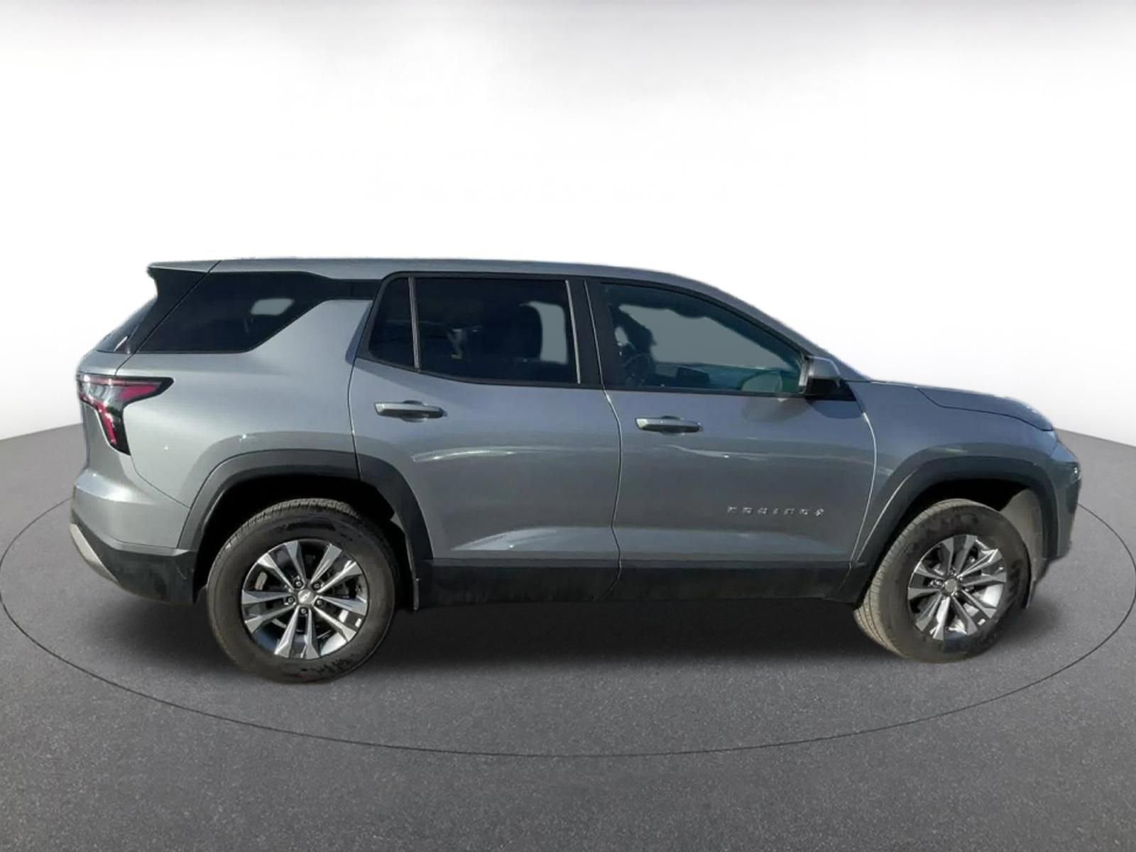 Used 2025 Chevrolet Equinox LT image 16