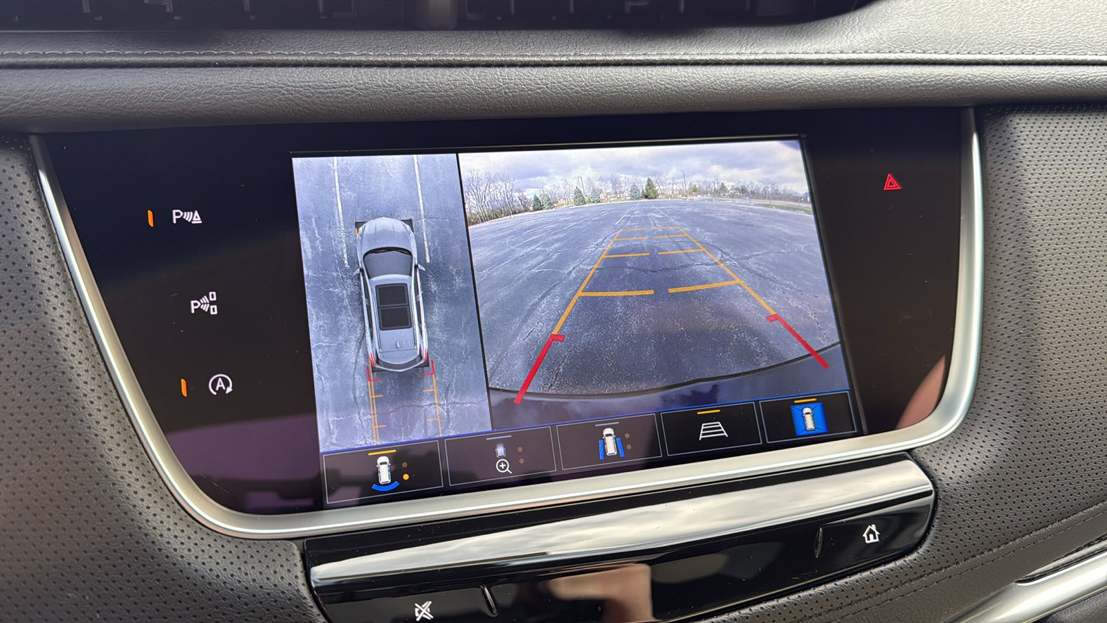 New 2025 Cadillac XT5 Sportv w/ Technology Package image 21