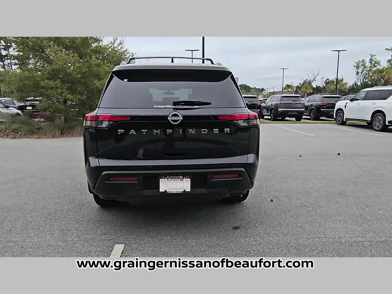 New 2026 Nissan Pathfinder SV FWD image 31