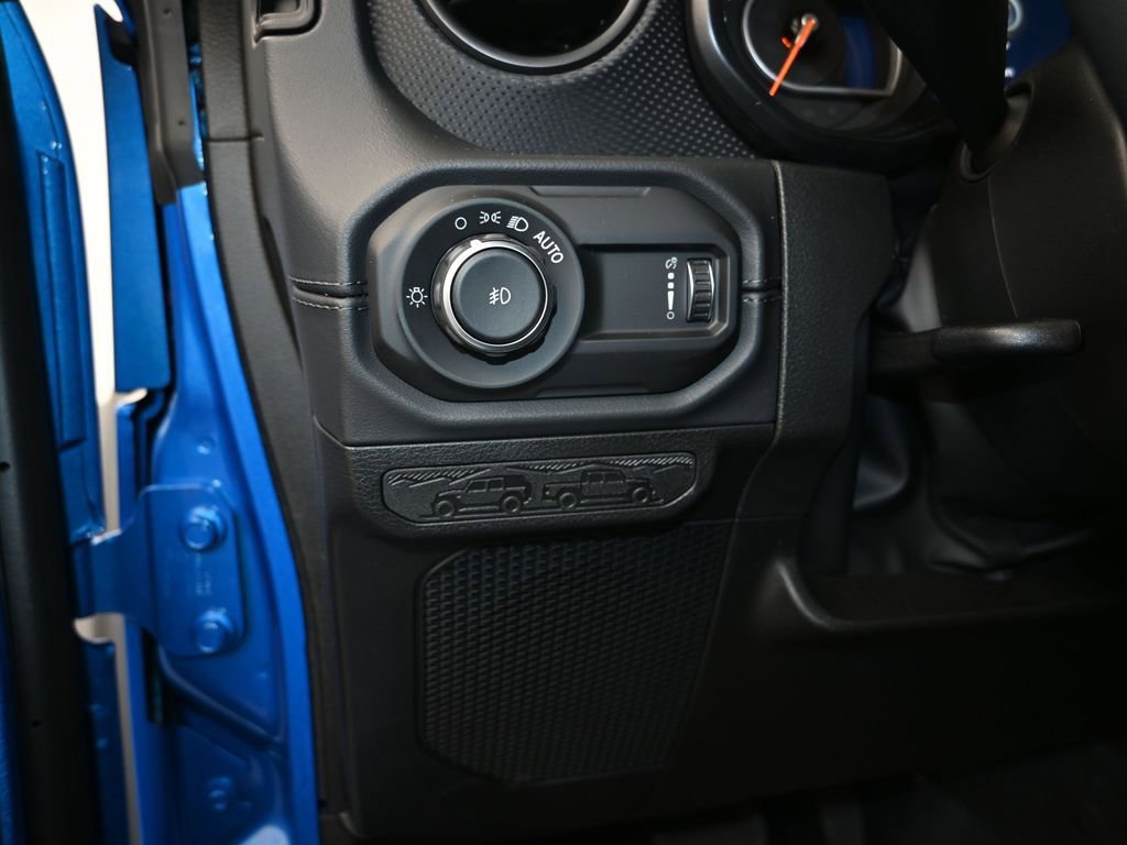 New 2026 Jeep Wrangler Unlimited Rubicon AWD/4WD image 12