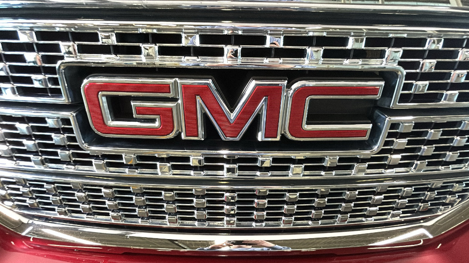 Used 2018 GMC Sierra 1500 Denali w/ Denali Ultimate Package AWD/4WD image 10