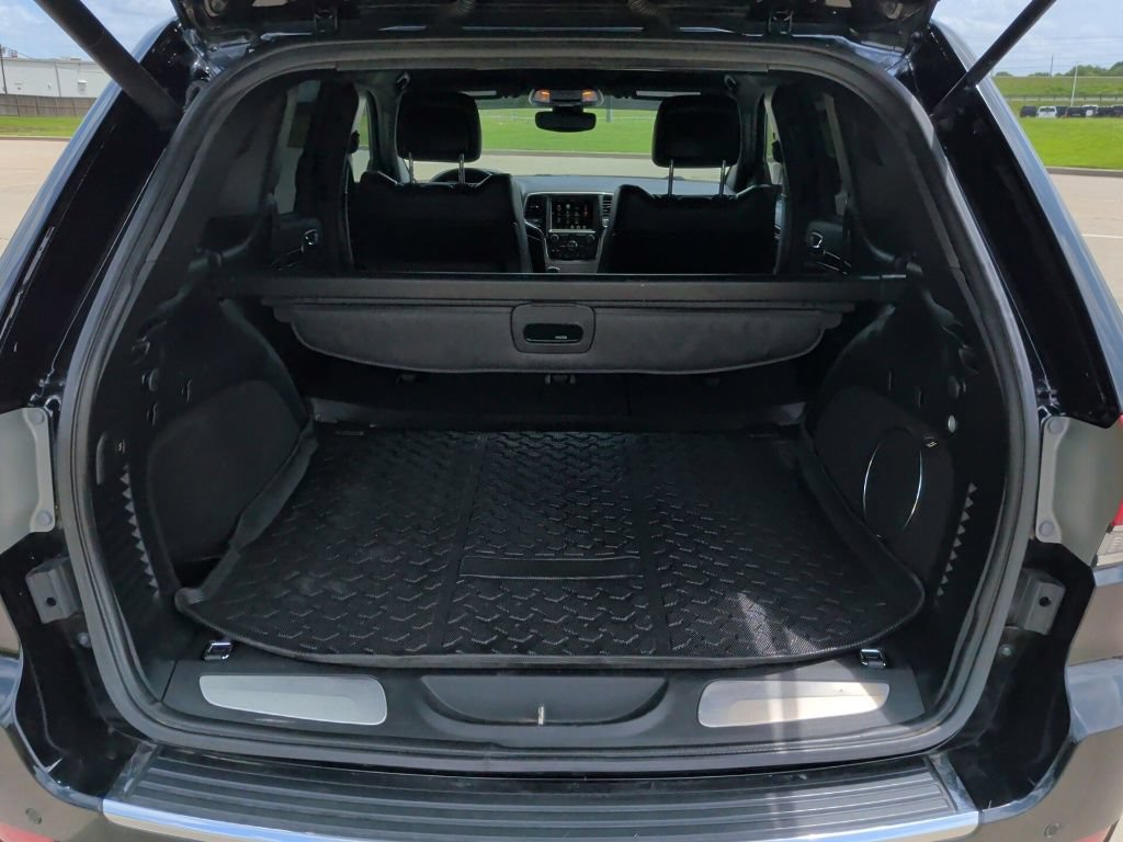 Used 2017 Jeep Grand Cherokee Limited AWD/4WD image 40