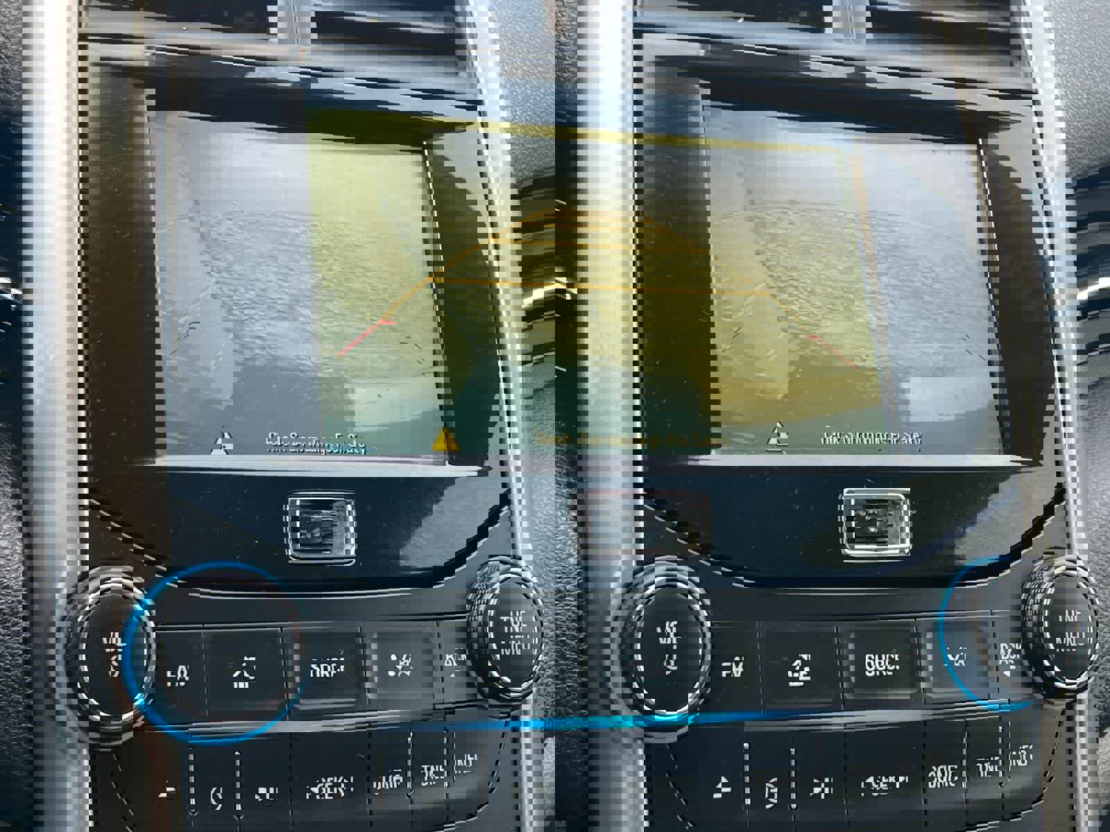 Used 2015 Chevrolet Malibu LT FWD image 19