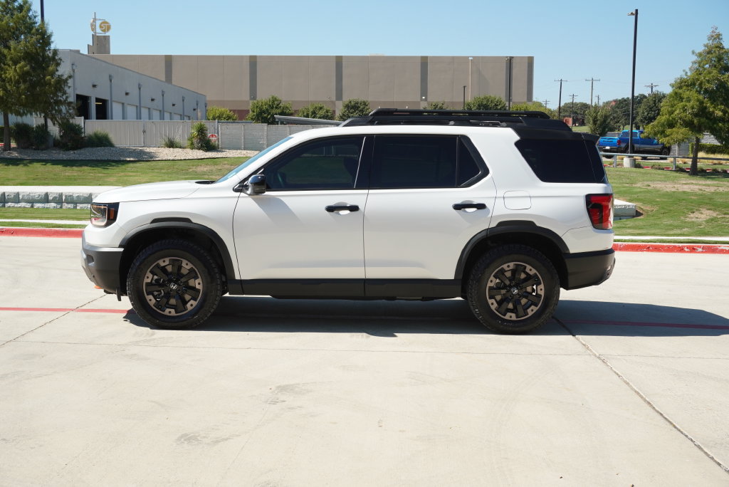 Used 2026 Honda Passport TrailSport Elite image 2