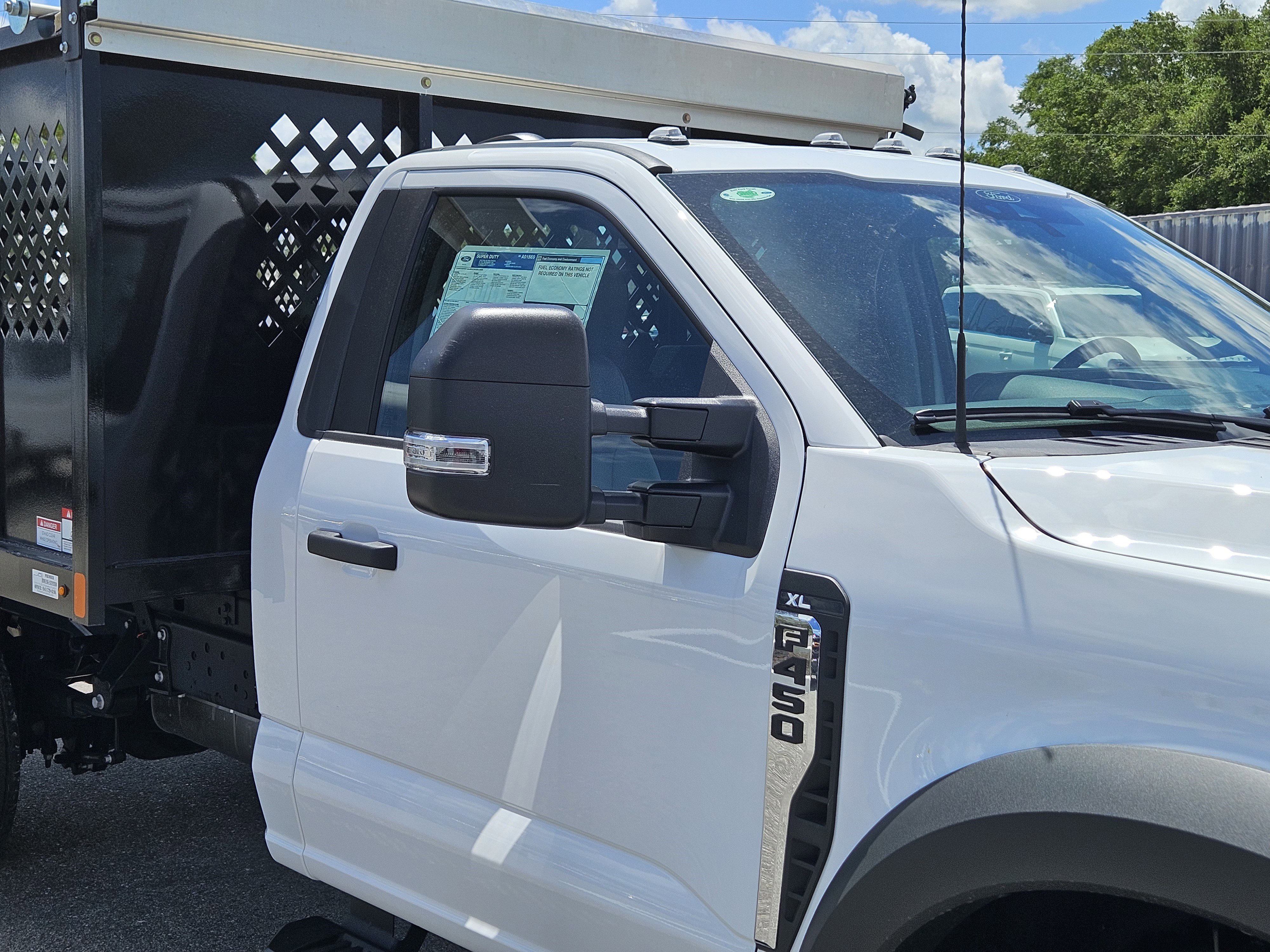 New 2025 Ford F450 XL w/ XL Chrome Package RWD image 12