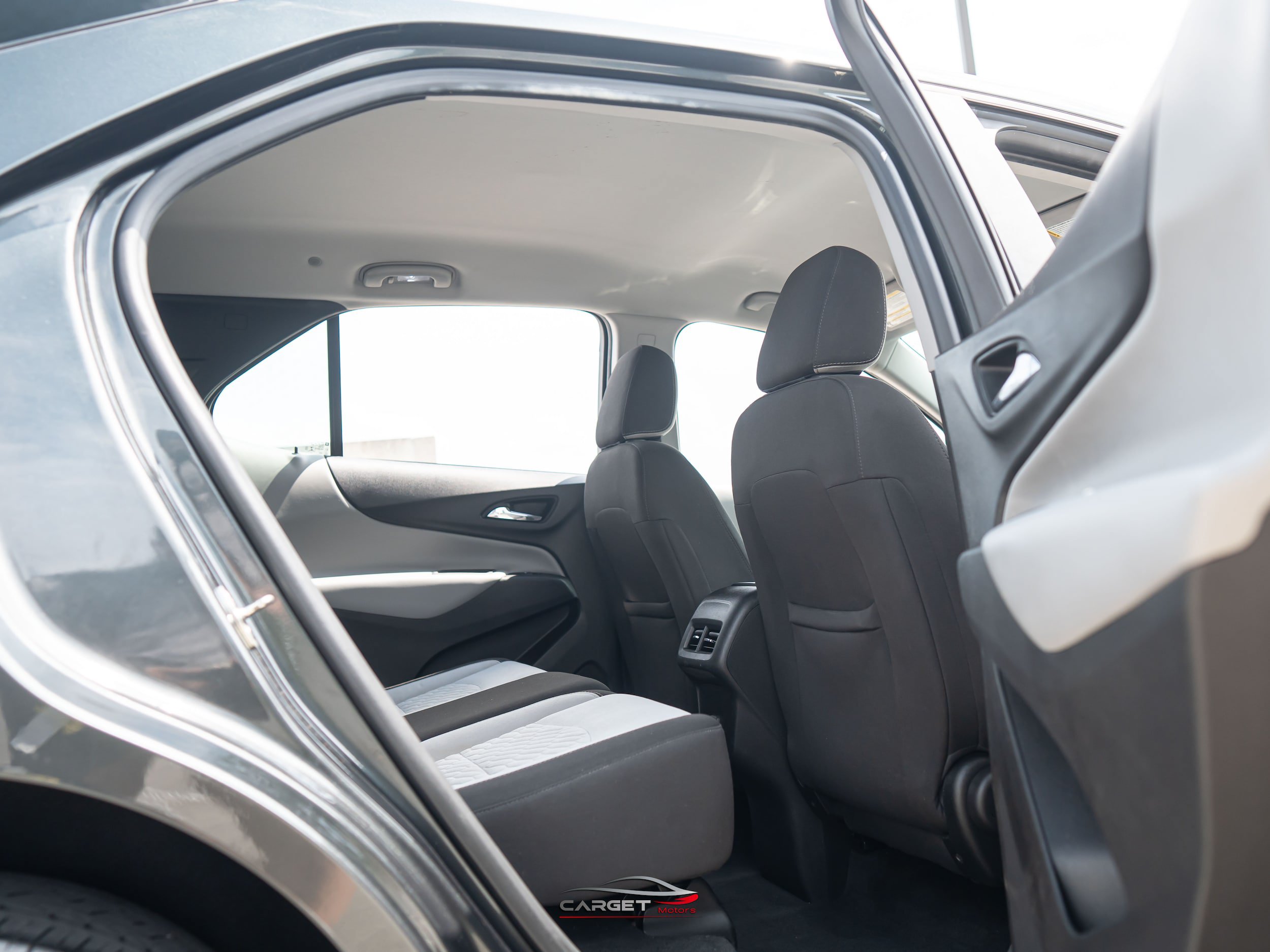 Used 2020 Chevrolet Equinox LS FWD image 19