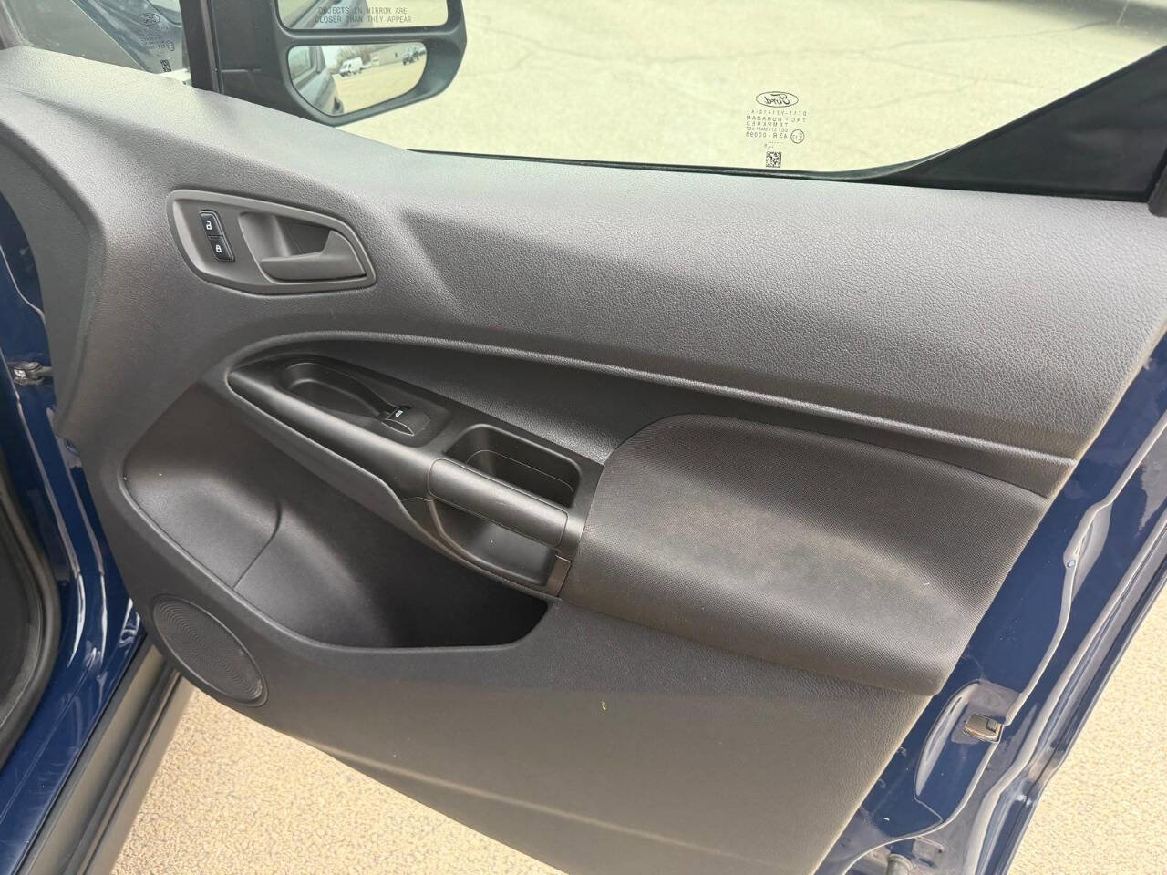 Used 2015 Ford Transit Connect XL image 21
