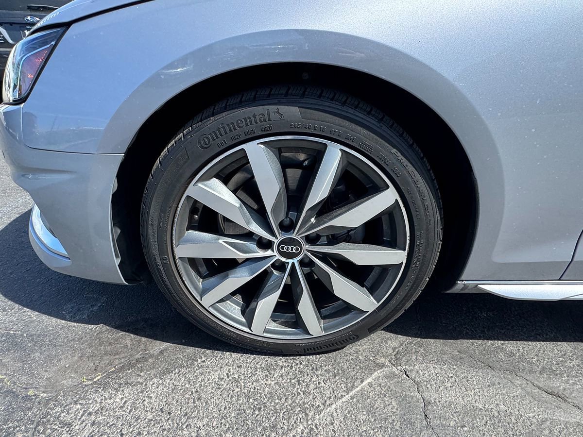 Used 2021 Audi A4 2.0T Premium w/ Convenience Package AWD/4WD image 36