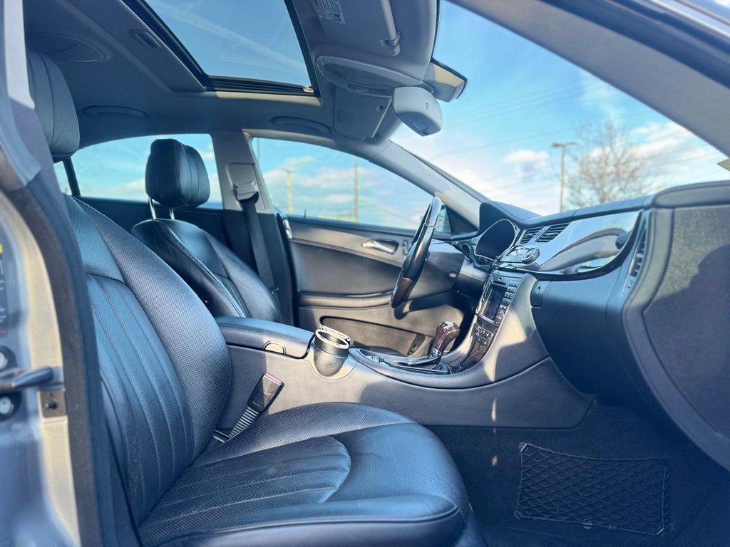 Used 2010 Mercedes-Benz CLS 550 image 23