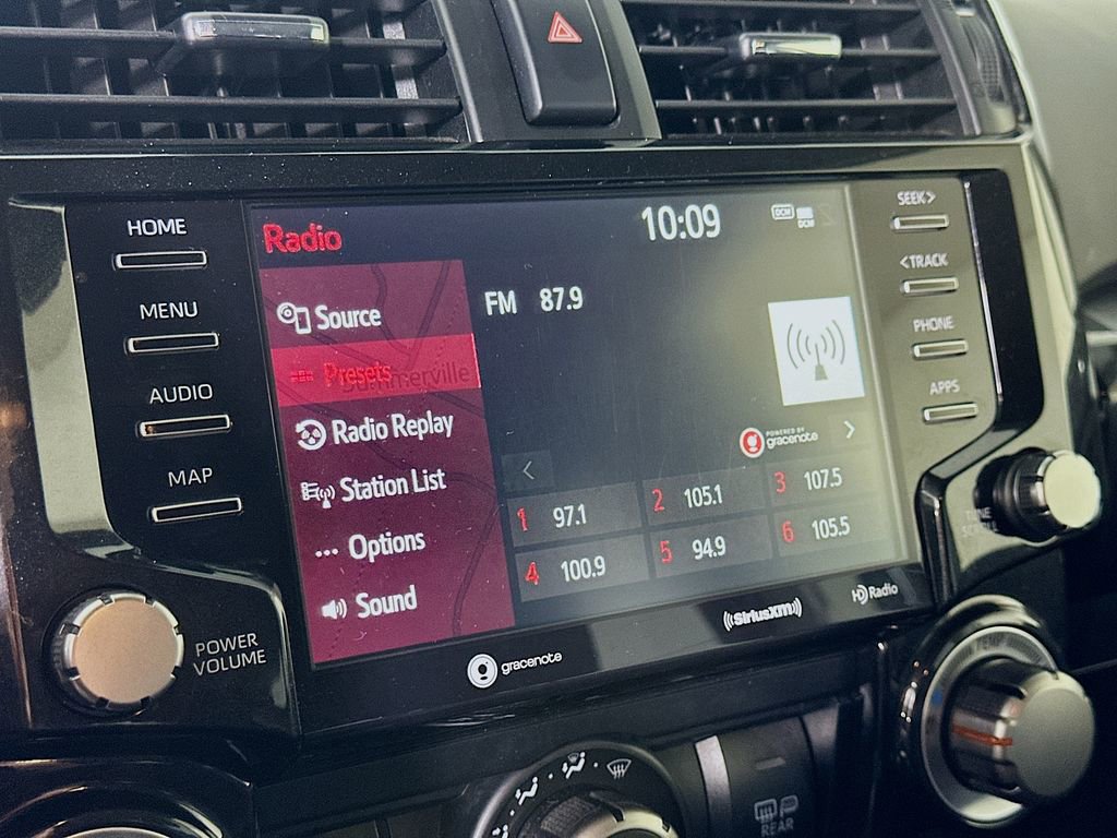 Used 2024 Toyota 4Runner TRD Off-Road Premium image 29