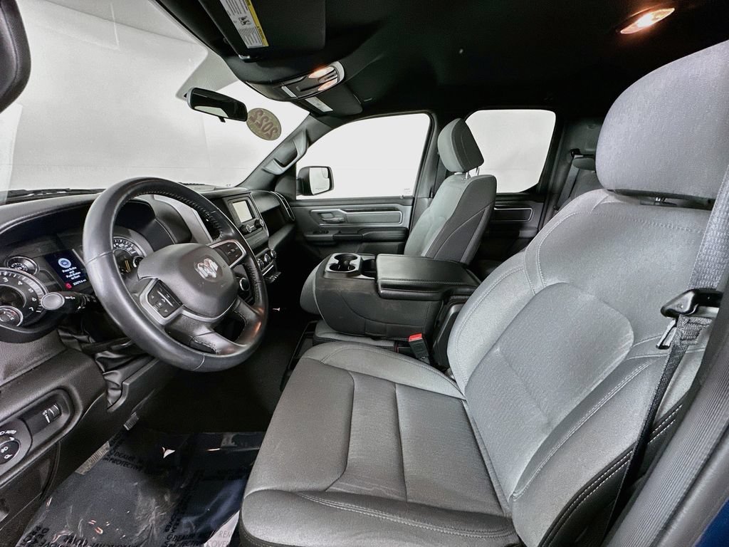 Used 2022 RAM 1500 Big Horn AWD/4WD image 30