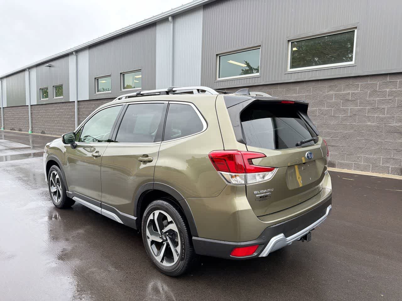 Certified 2024 Subaru Forester Touring AWD/4WD image 11
